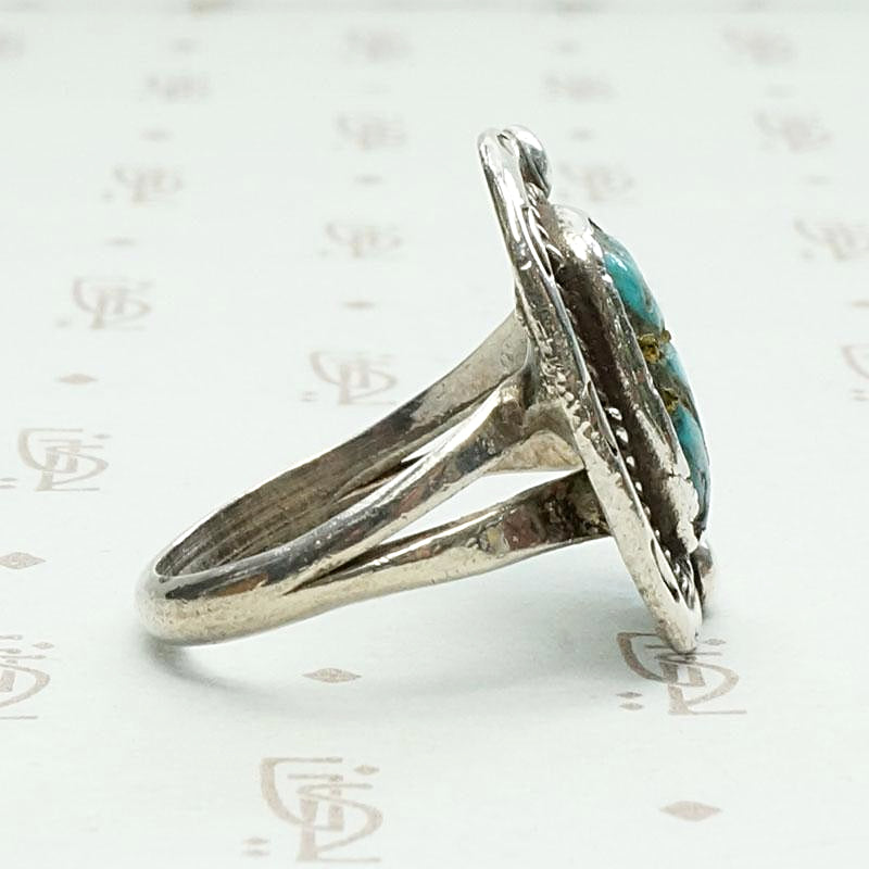 Hand Made Native American Ring with Leaf & Horseshoe