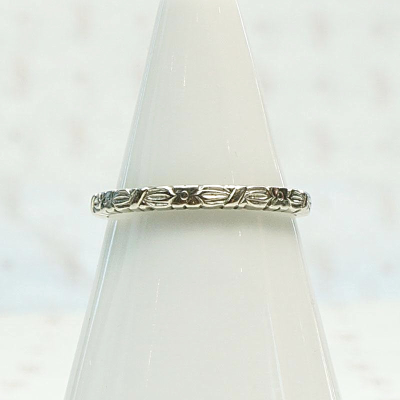 Bright White Gold Leaves and Flowers Band