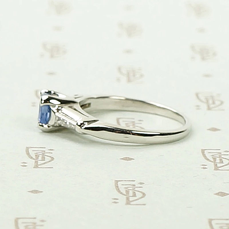 Cornflower Blue Antique Sapphire in 1940's Platinum