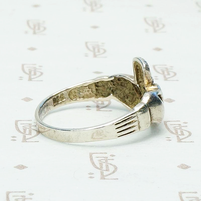 Vintage Silver Claddagh Ring