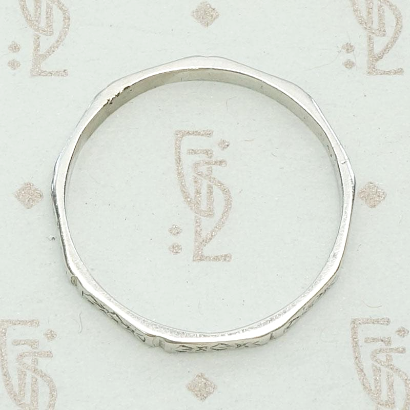 Faceted Engraved Mens Band in White Gold