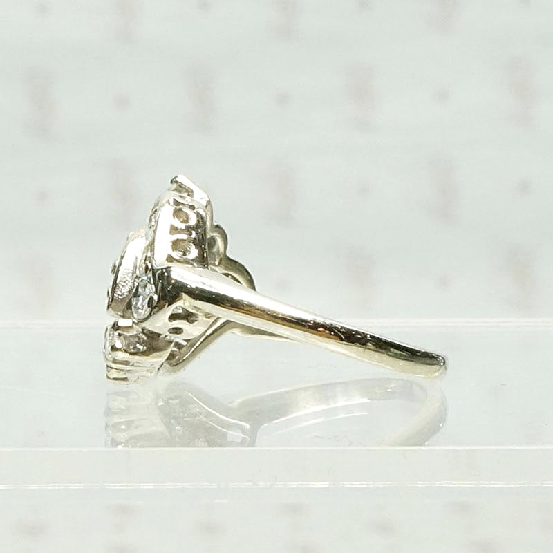 Paisley Diamond Ring in White Gold