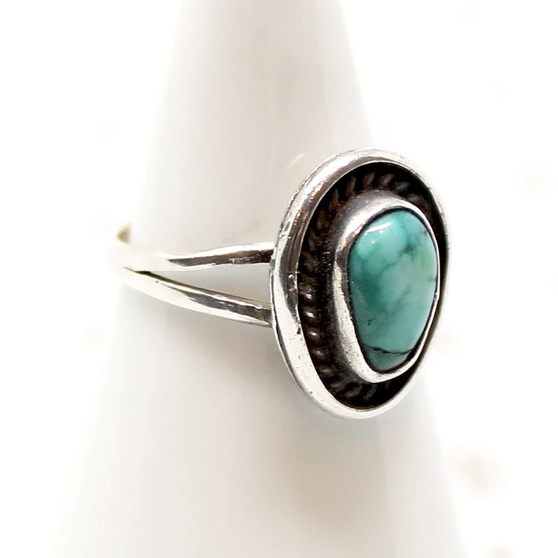 Summery Blue Turquoise in Vintage Silver Ring