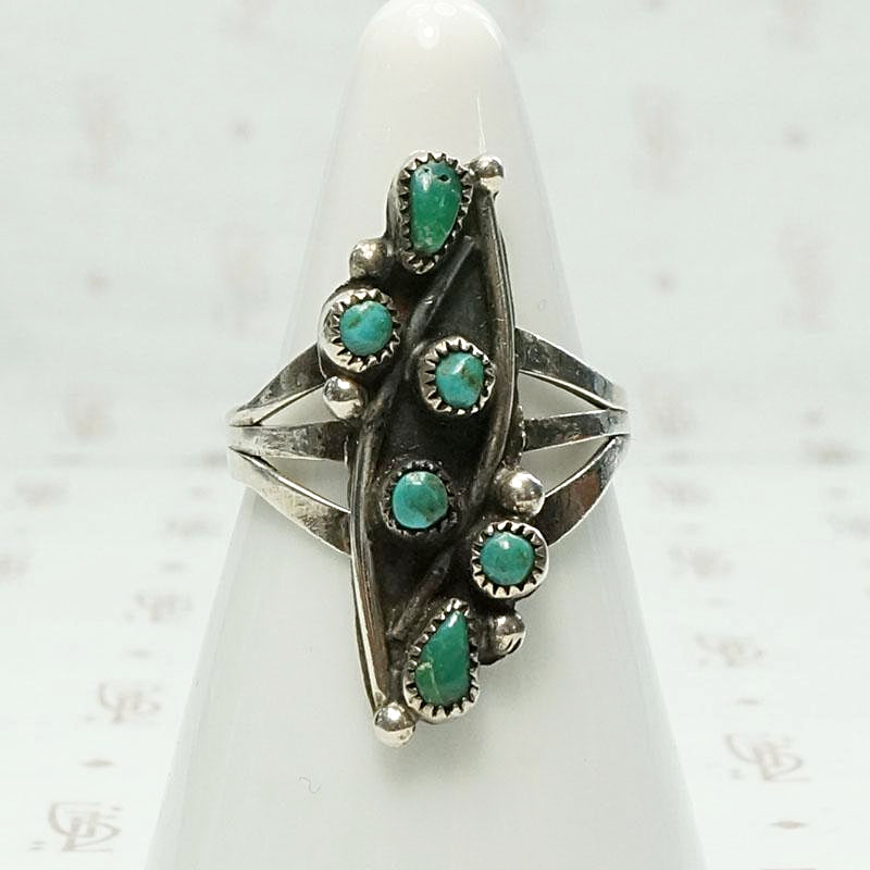 Deep Green Turquoise Petit Point Ring