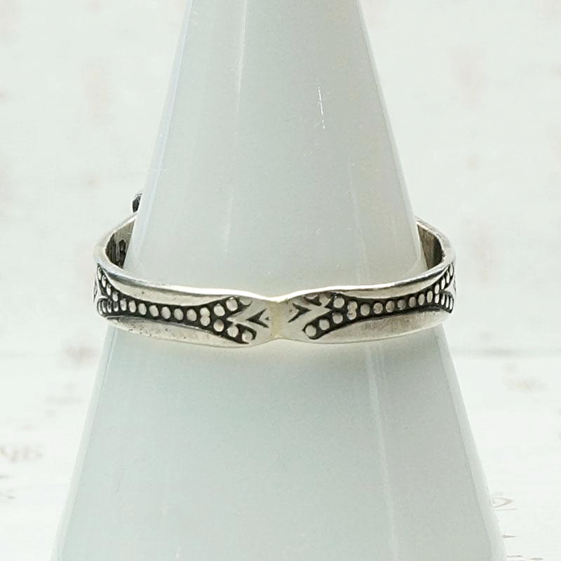 Snake & Arrow Onyx Ring in Silver