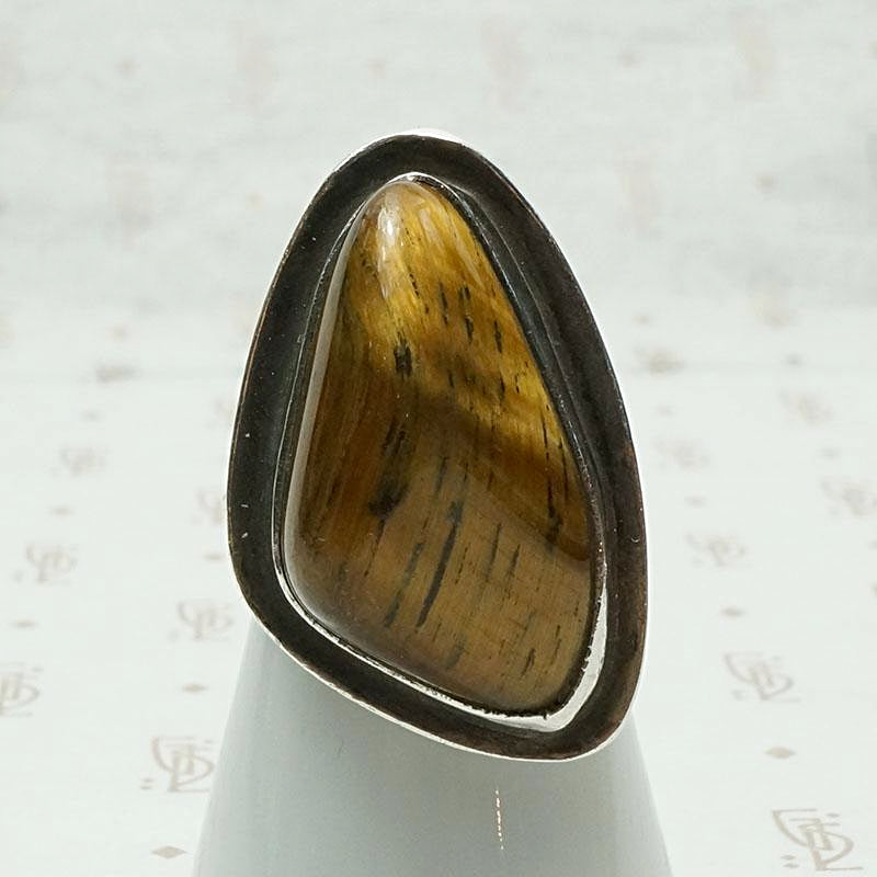 Brilliant Tigers Eye Statement Ring in Silver