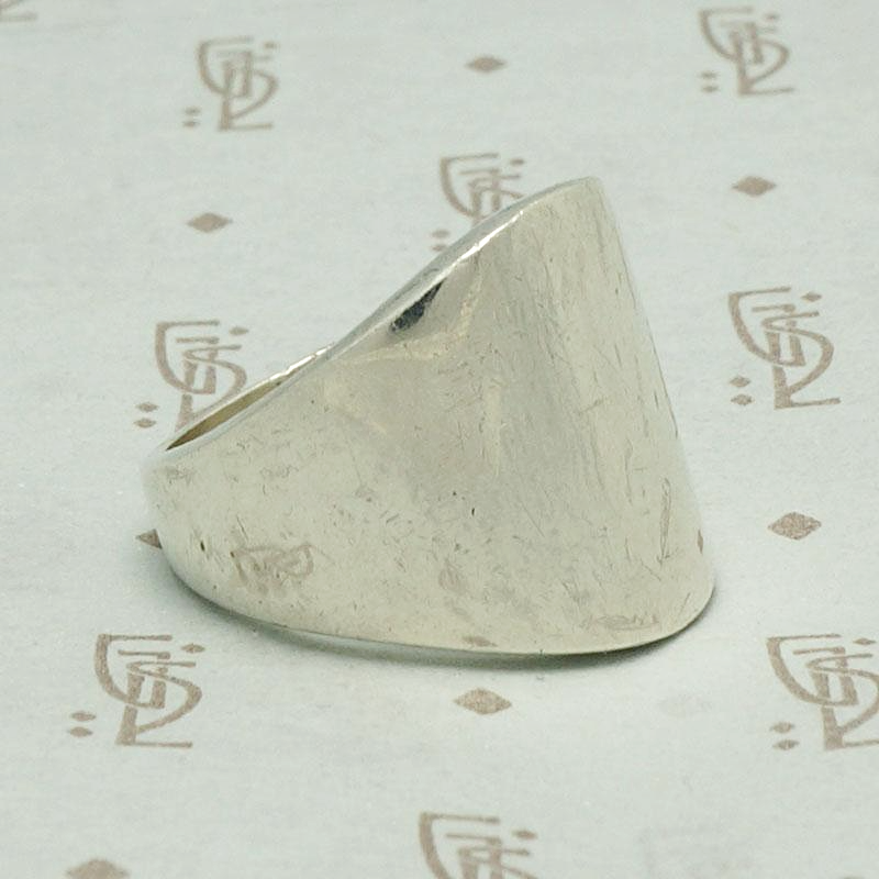 Tapered Polished Silver Band