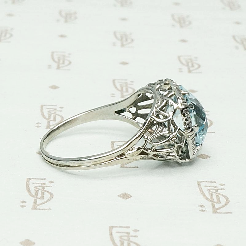 Breathtaking Icy Blue Aquamarine Filigree Ring, side view