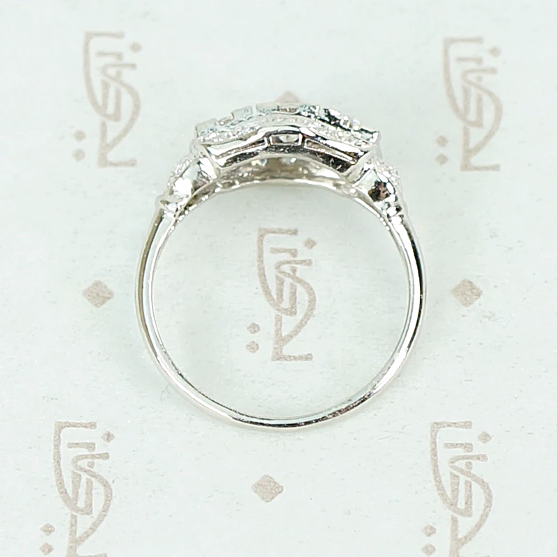 1930s Transitional Cut Diamond and Platinum Ring