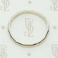 Facets & Bevels Retro White Gold Band