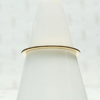 Retro Gold Band with Ribbed Edge