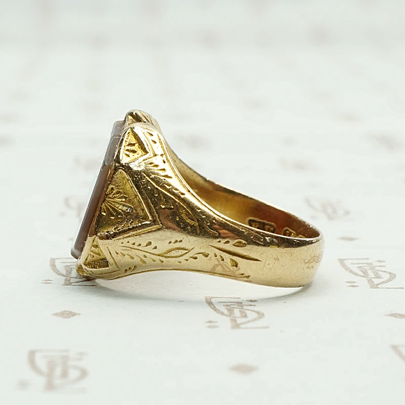 English Red Agate 15ct gold Edwardian Signet Ring. Left view.
