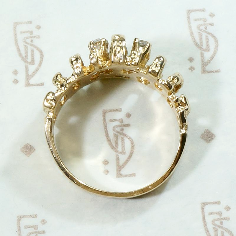 Luxurious Landscape Brutalist Gold & Diamond Ring