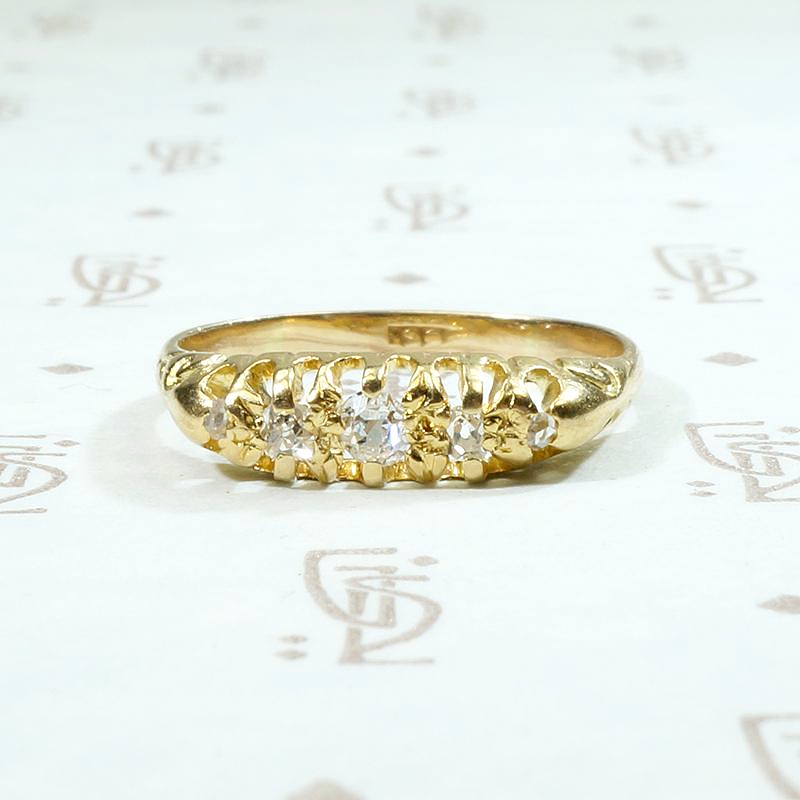 Charming 18k Gold Band with Antique Diamonds