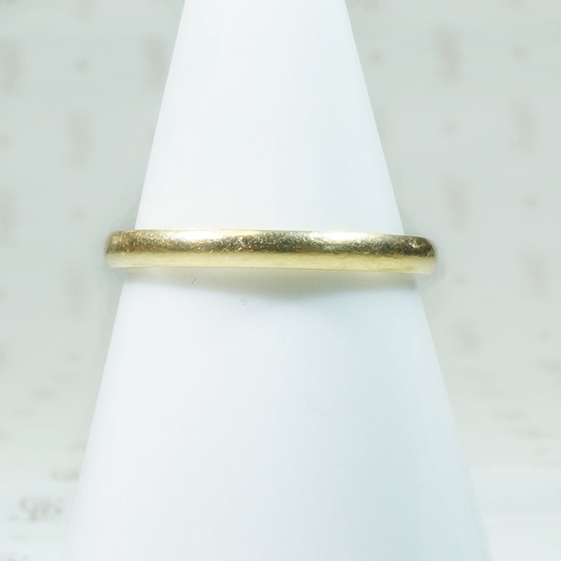 Slim and Lovely Vintage 14k band