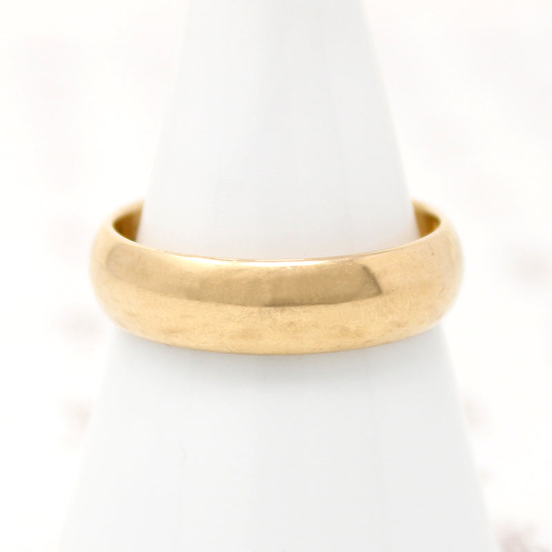 Curvy Half Round Vintage Gold Wedding Band