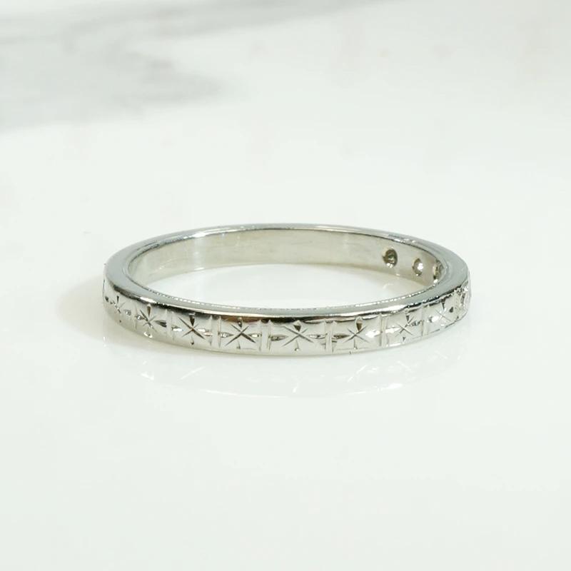 Diamonds & Flowers White Gold Wedding Band