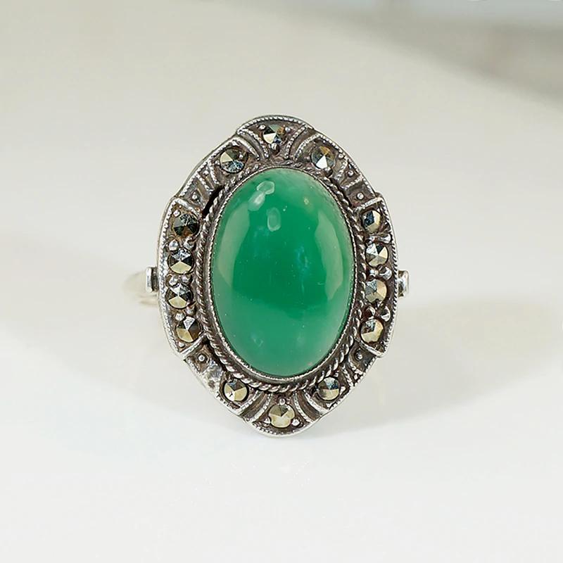 Elegant European Chrysoprase Marcasite & Silver Ring