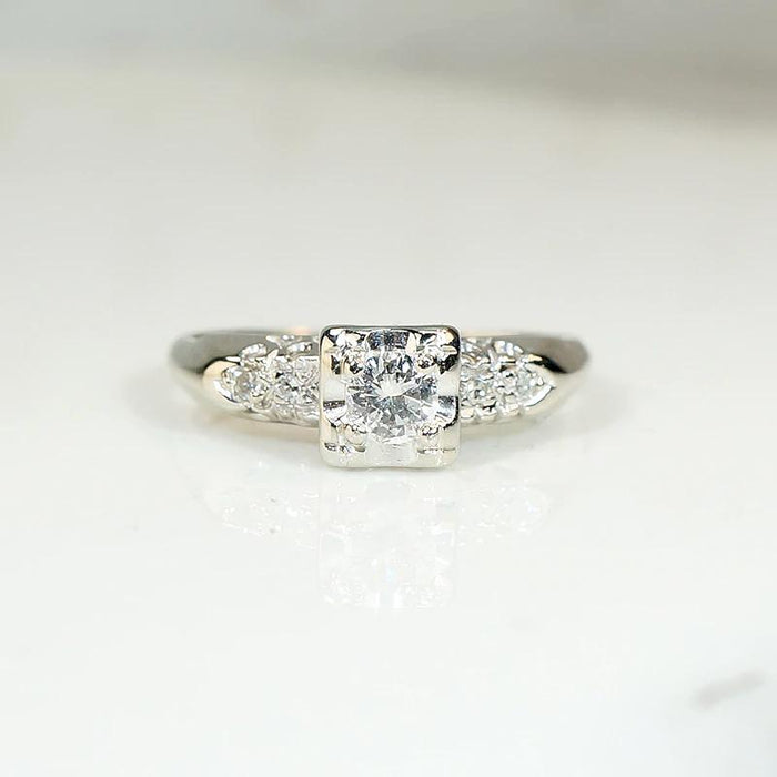 Classic Diamond & White Gold Engagement Ring