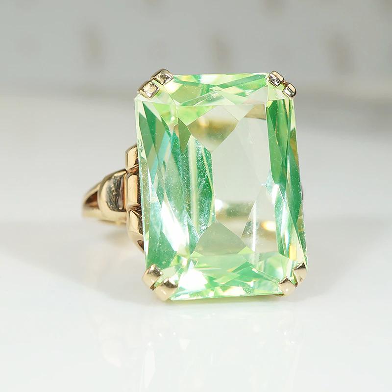 Florescent Uranium Spinel Cocktail Ring
