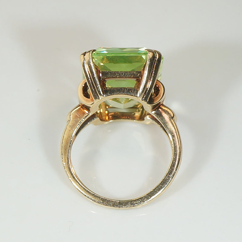 Florescent Uranium Spinel Cocktail Ring