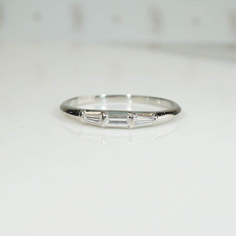 Platinum Diamond Baguette Band