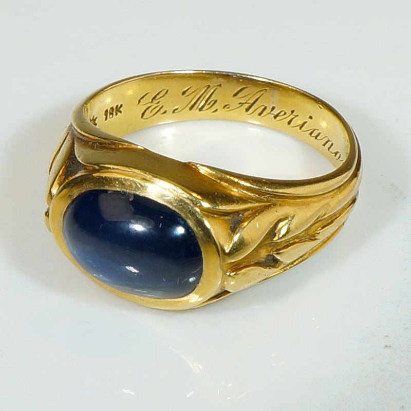 Art Nouveau 18k Cabochon Sapphire Ring