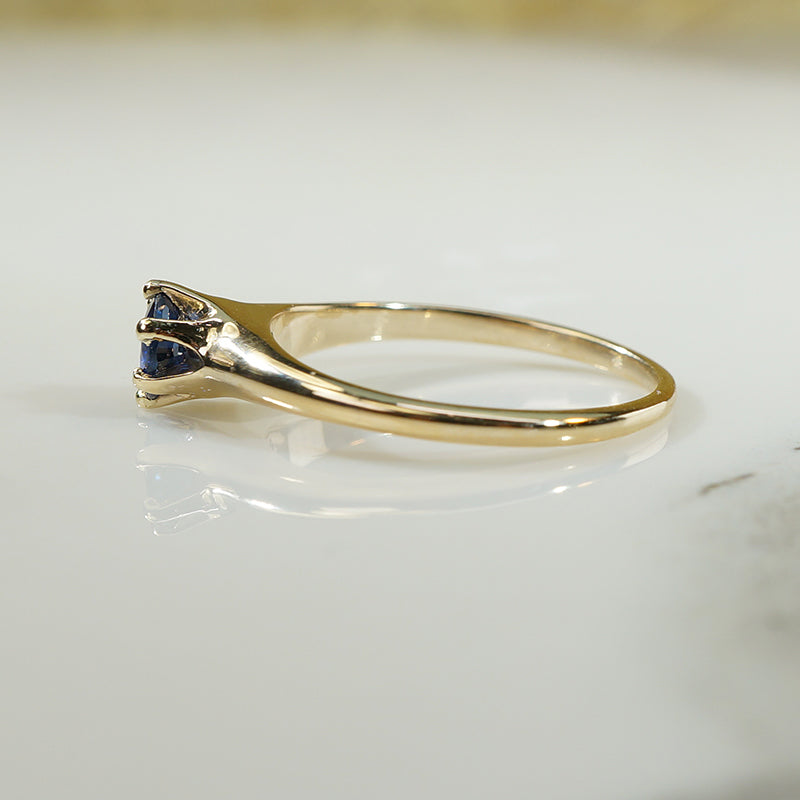 Rich Blue Sapphire Solitaire c1890