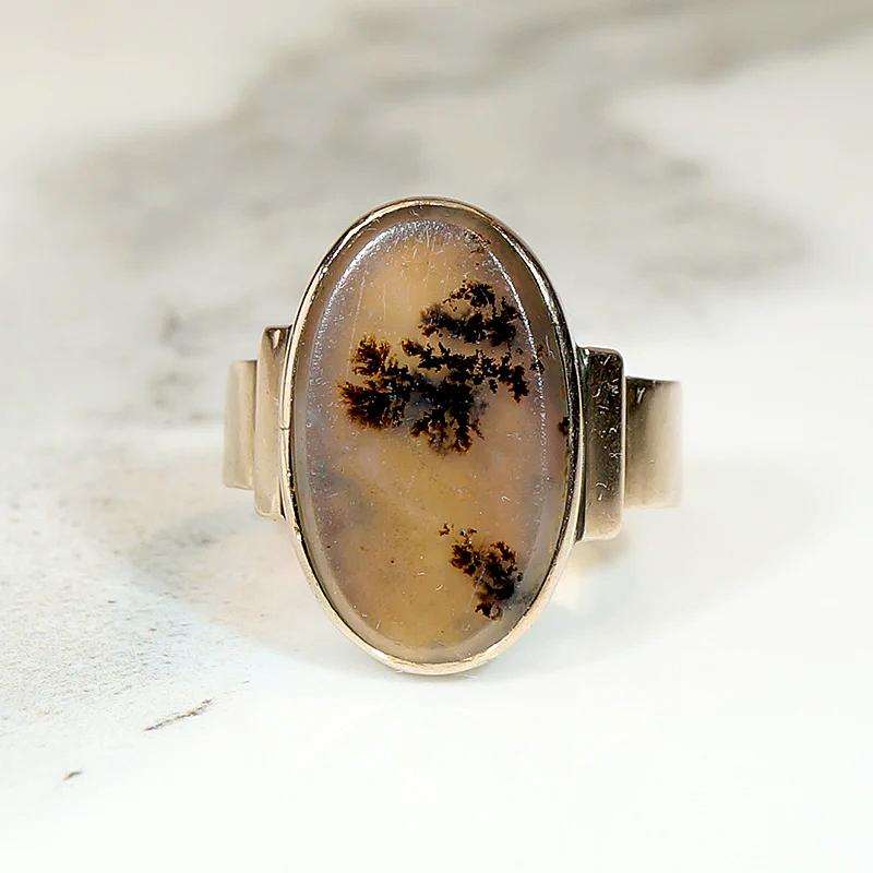 Magical Antique Picture Agate Ring