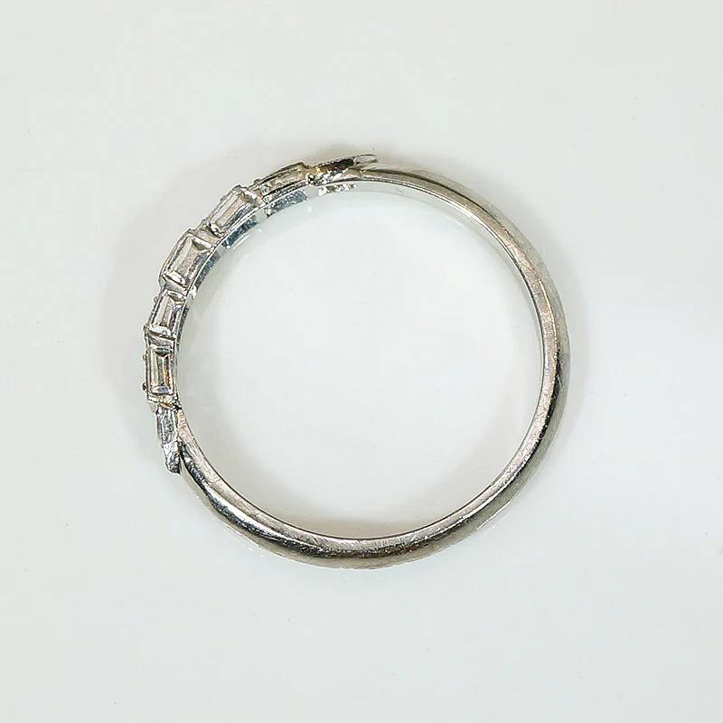 Geometric Diamond & 18k White Gold Deco Band