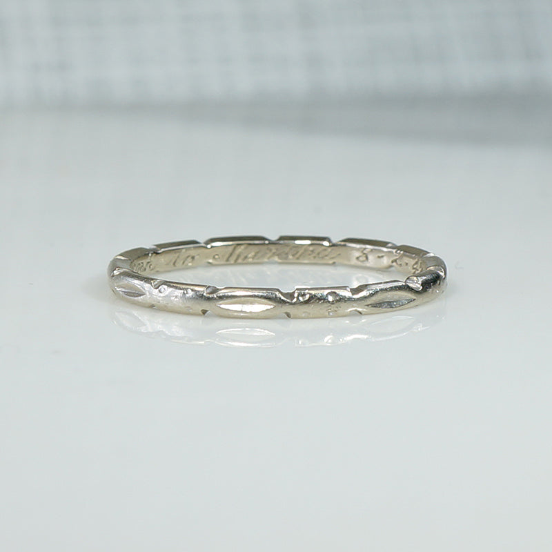 White Gold Band of Dimpled Bars & Faded Flowers