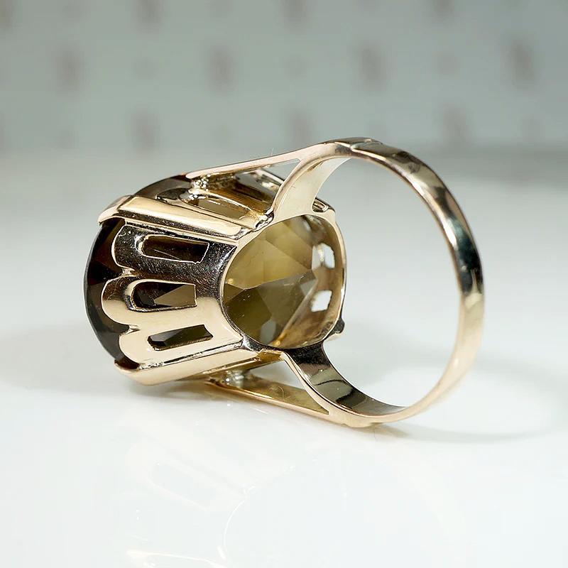 Mod Smoky Quartz in Gold Petaled Cocktail Ring