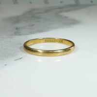 Slim 22k Antique Gold Wedding Band