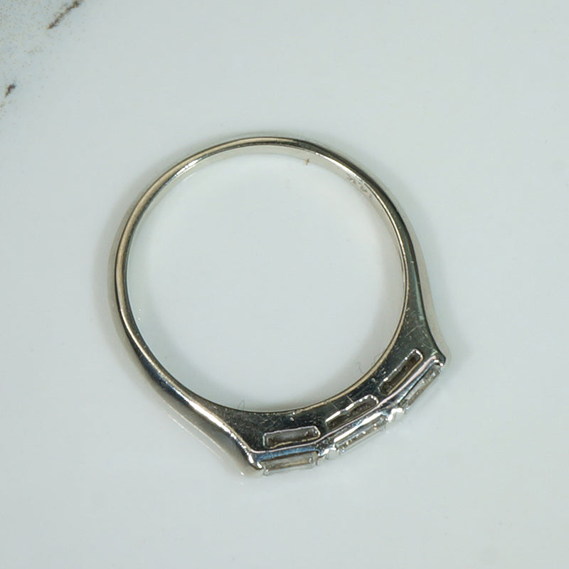Classically Pretty 1940's Diamond Baguette Band