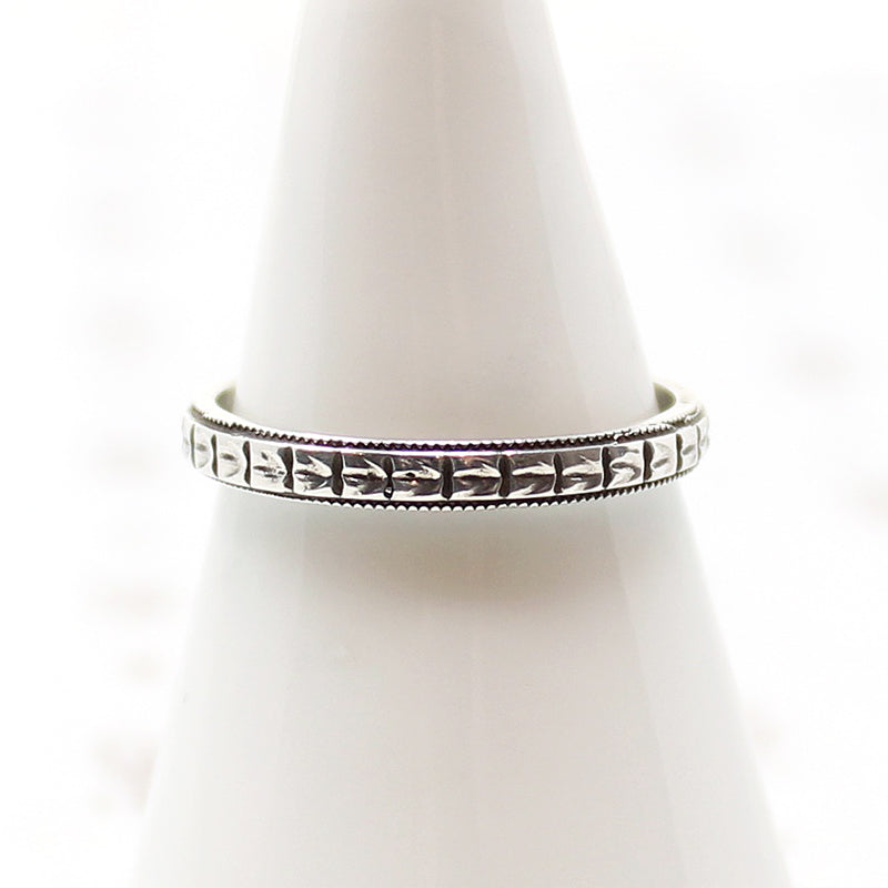 Deco Palm Band in sterling silver