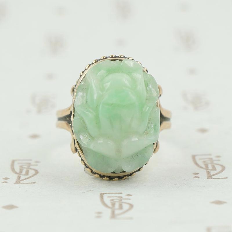 carved jade beetle in 14k gold ring