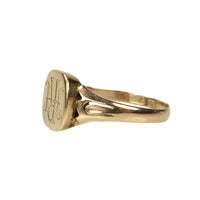 Classic and Beautiful circa 1900 Signet Ring