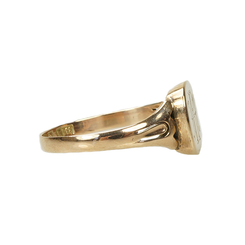 Classic and Beautiful circa 1900 Signet Ring