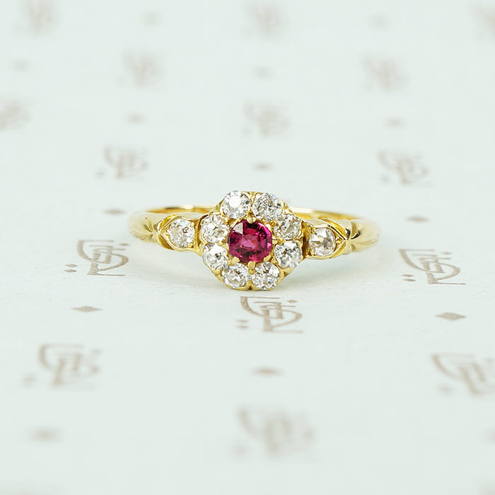 ruby and omc diamond ring 18k yellow gold 