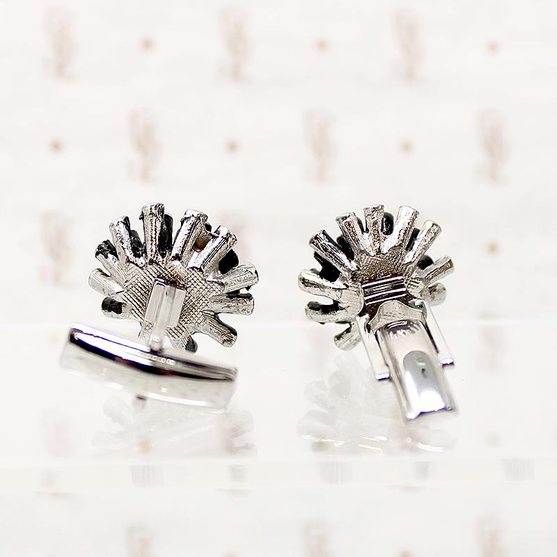 atomic cufflink and tie pin set