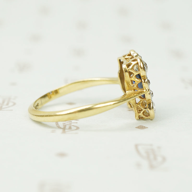 Cornflower Blue Sapphire and Diamond Ring