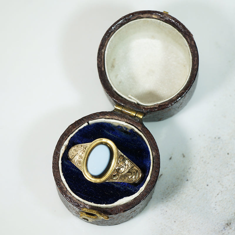 Beautiful 19thc Banded Agate Locket Ring