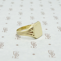 larter and sons 14k green gold signet ring side view