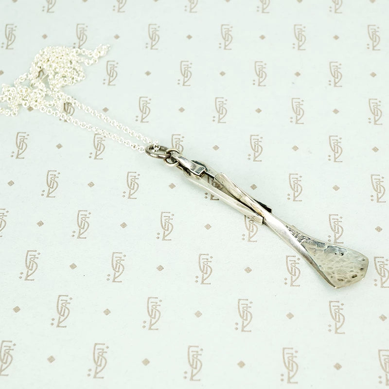 hammered silver mod mod moveable studio hand made necklace