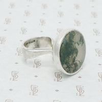 Moss Agate Modernist silver ring detail