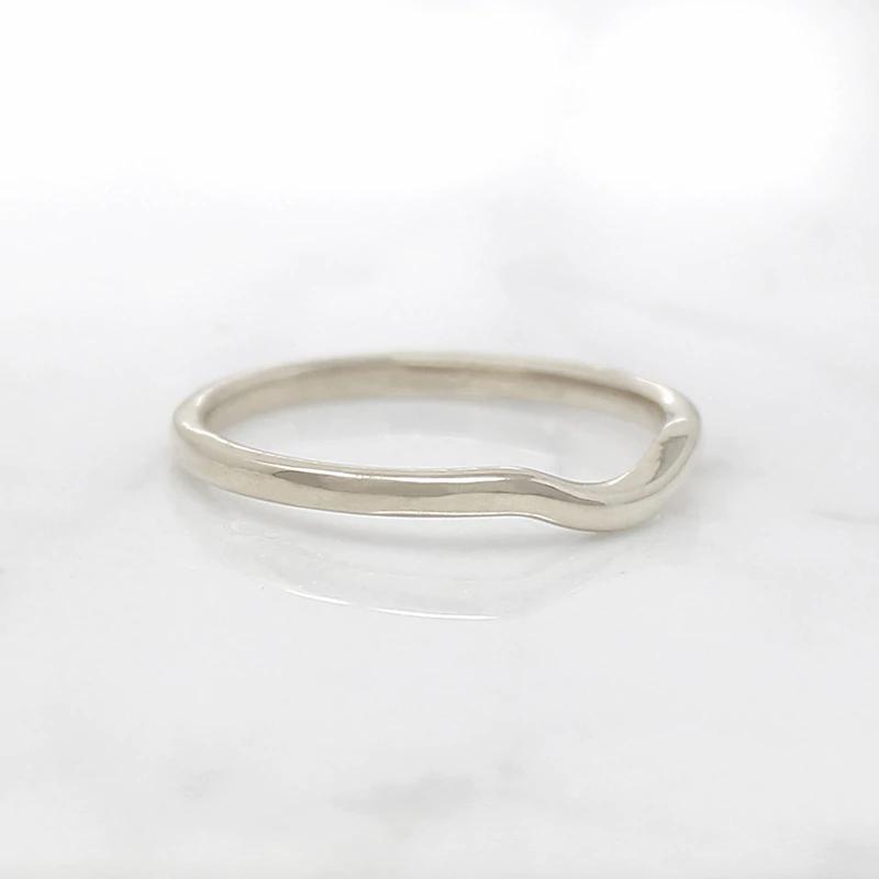 Narrow Contour Curve Wedding Band