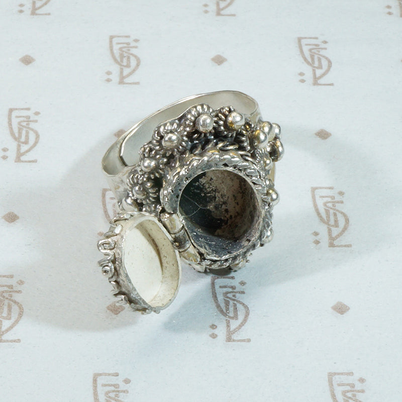 Taxco Sterling Vintage Locket Ring