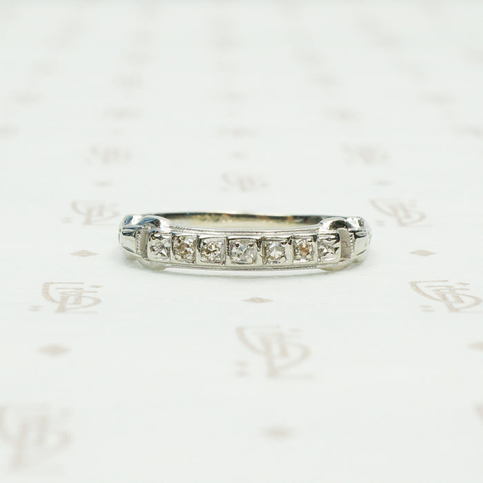 deco buckle side white gold diamond band