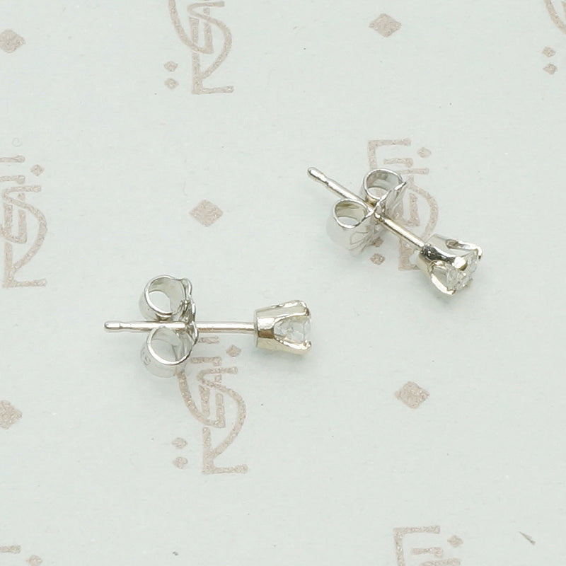 Vintage Diamonds in Recycled White gold