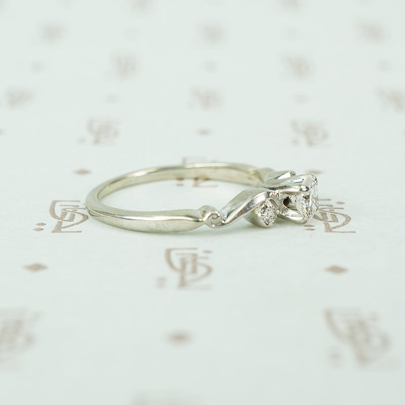 Gorgeous Vintage Swoopy White Gold Diamond Ring
